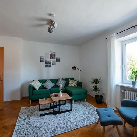 Bessa Homes 6 Personen 2 Schlafzimmer, 3 King Size, Betten, Balkon, Kueche Haag in Oberbayern Bagian luar foto